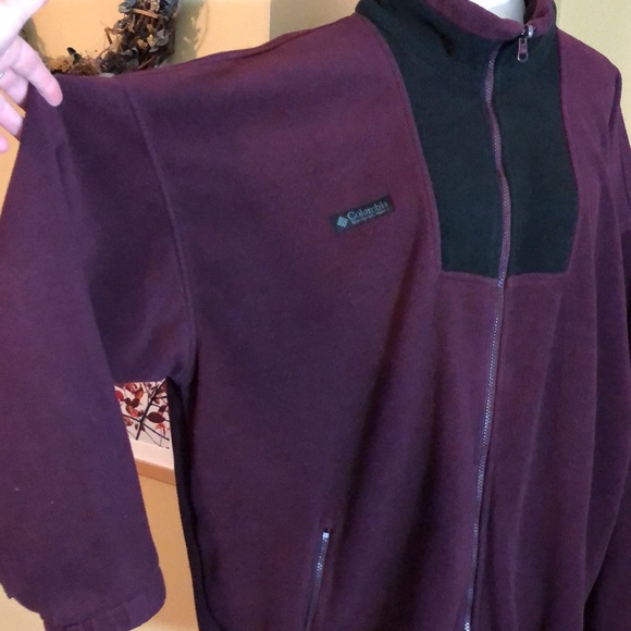 VINTAGE COLUMBIA Size 2x XXL Fleece Zip-Front USA Deep Wine + Black WARM Outdoor - Picture 3 of 14